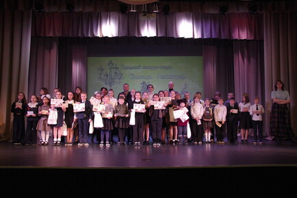 Мурашки и слезы: отрадненские дети читали стихи о блокаде